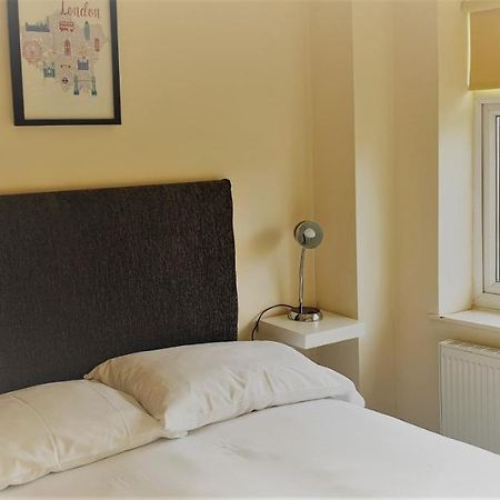 Swindon Old Town Duplex - Entercloud9Sa Apartment Екстериор снимка
