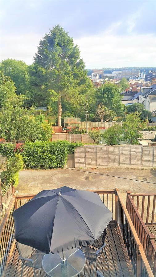 Swindon Old Town Duplex - Entercloud9Sa Apartment Екстериор снимка