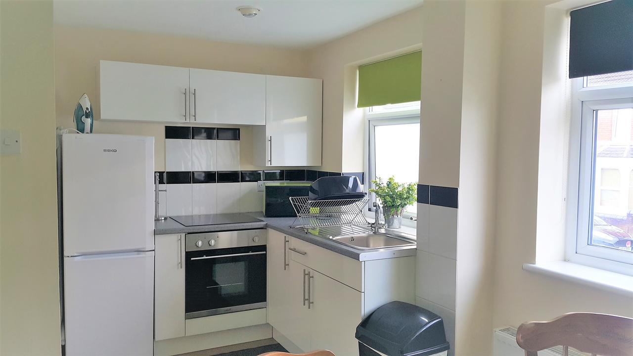 Swindon Old Town Duplex - Entercloud9Sa Apartment Екстериор снимка